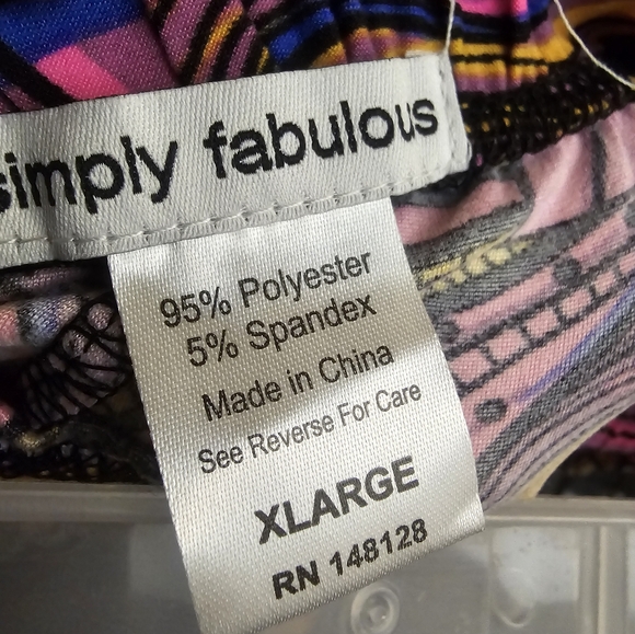 SIMPLY FABULOUS Stretch super soft Crop leggings NWT Sz XL - Picture 4 of 4